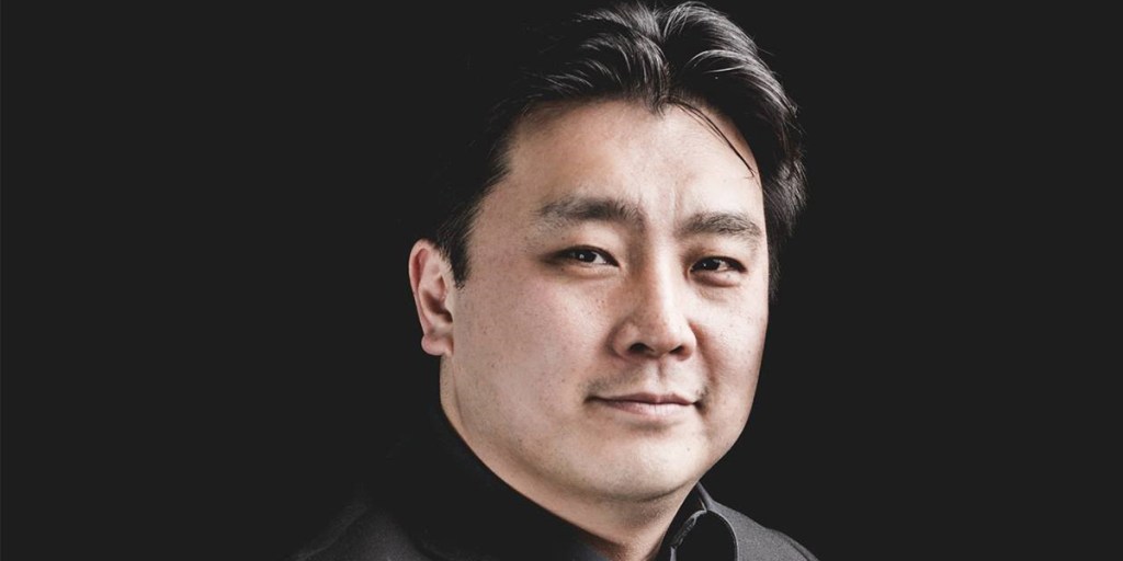 Pianist Dr Kenji Fujimura